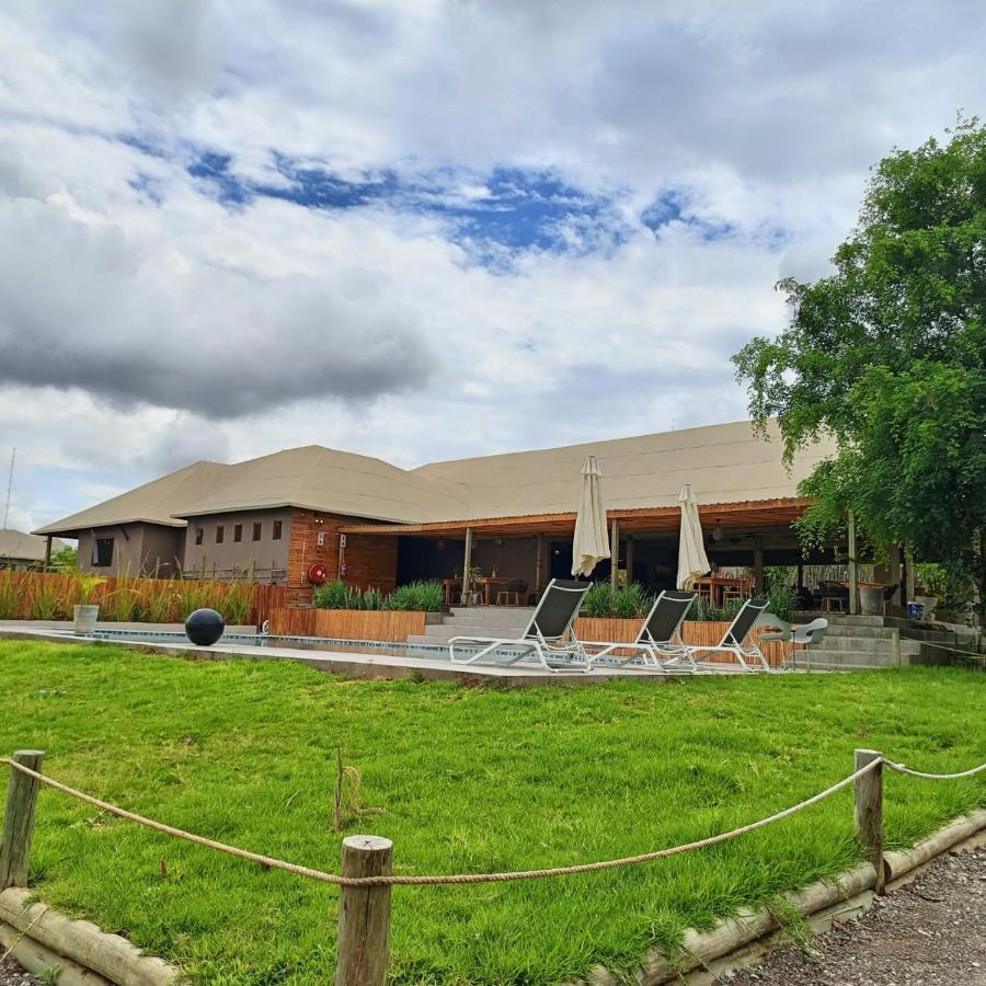 Xhabe Safari Lodge Chobe Muchenje Eksteriør billede