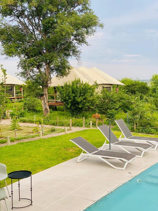 Xhabe Safari Lodge Chobe Muchenje Eksteriør billede