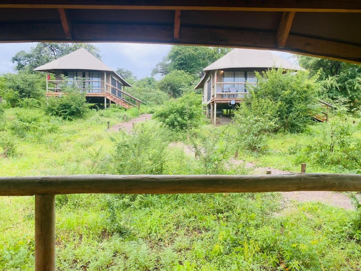 Xhabe Safari Lodge Chobe Muchenje Eksteriør billede