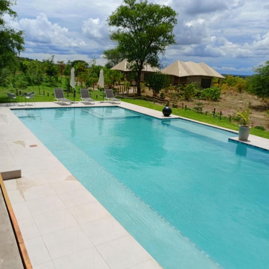 Xhabe Safari Lodge Chobe Muchenje Eksteriør billede