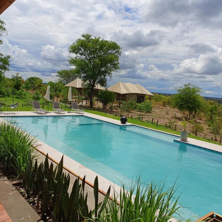 Xhabe Safari Lodge Chobe Muchenje Eksteriør billede