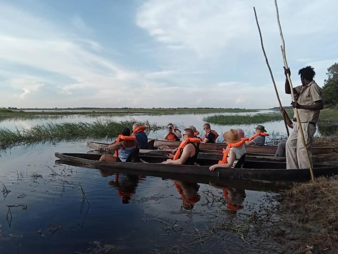 Xhabe Safari Lodge Chobe Muchenje Eksteriør billede