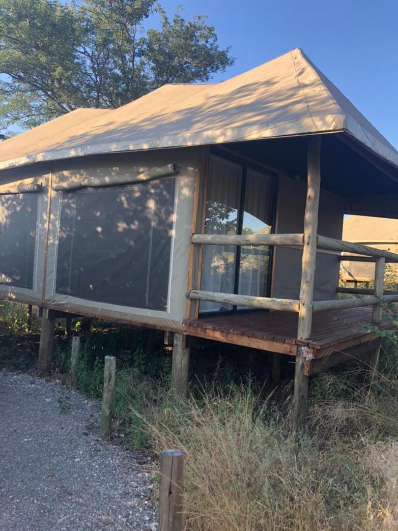 Xhabe Safari Lodge Chobe Muchenje Eksteriør billede