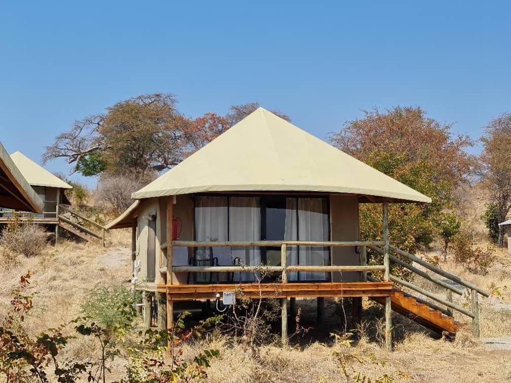 Xhabe Safari Lodge Chobe Muchenje Eksteriør billede